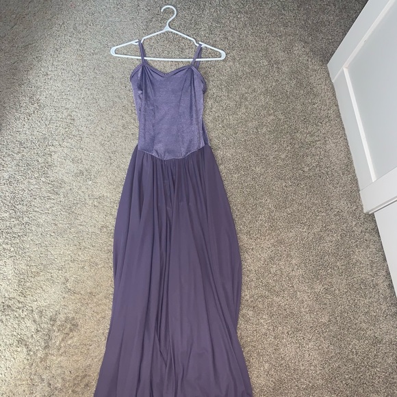 Dance Costume - Picture 1 of 3